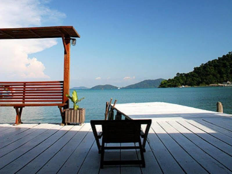 Oceanblue Guesthouse Koh Chang Esterno foto